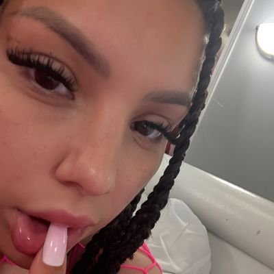 💕💕 thicc girl next door💖pansexual switch💦 |Old account suspended| YES I DO MEET