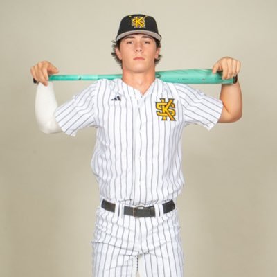 c/o 2024 | Centerfielder | @GHCBaseball | IG: @_harperdavenport_