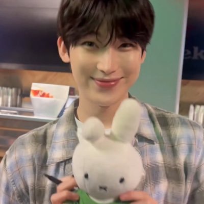 yongpokz's profile picture. enha and hani lover