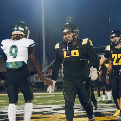 EPHS(il) c/o 26 | Football/T&F |OL/DT/MLB/DE| 265 Bench | 5’8 225 | Shot 12.06m | 3.3 GPA | email @lopeztrinidad08@icloud.com| (773-655-3884) #58