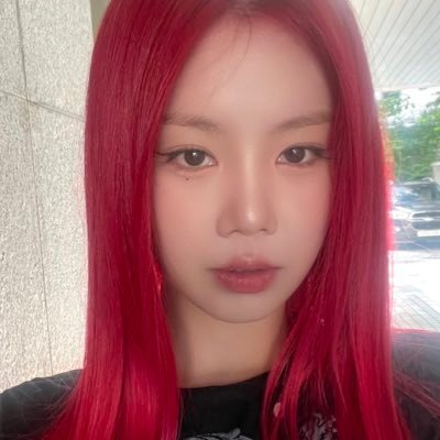 hyungwo_On's profile picture. delulu y todo pero emano vibras angelicales