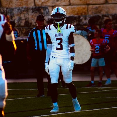 6A Killeen Kangaroos 26 | DB | 5’11 165 lbs | 4.6 40| 3.4GPA | #210-428-0013 | johnwyatt581@gmail.com