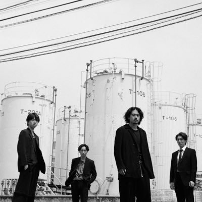 DollarRoar's profile picture. Vo.@taketo_yamada_ Gt&Vo.@_sadabas_ Ba.@koki_o0510o_ Dr.@YukiSuzuki_1992 お問い合わせはDMまたはdolldollroar@gmail.comまで