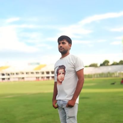 Sarvjee99687972's profile picture. sonu sood lover