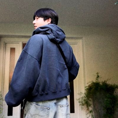 yo le conté a yoongi cómo me sentía y al día siguiente escribió people #bts