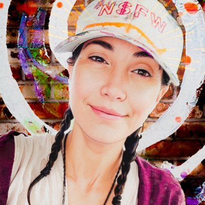 Embodied Abstraction 🧡 Flow Artist 🎨 Be the Art 🎨 Polymath💞 Existing 🕊️ Adult Web3 everything 🌶️