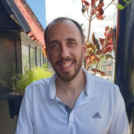Joueur de poker professionnel - Specialiste MTT
