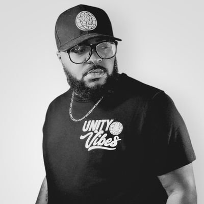 The Larry Wilson |
DJ • Producer (NBA / WNBA) • Rap • Radio