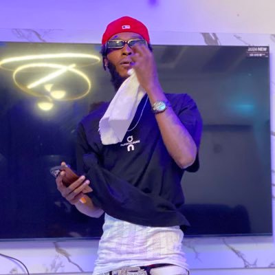 Inspirational Man. Music God.. I am music 🎵 💯❤️ music is me 💯❤️🎵 Model Vixen