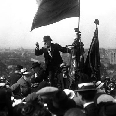 jauresourien's profile picture. 