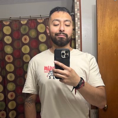 YoungGarciaKidd's profile picture. 👻jegarcia785  📸juane.garcia785