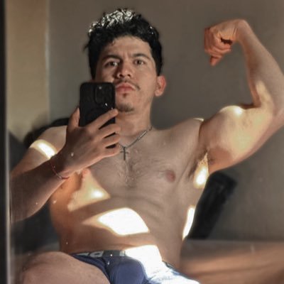 LAE 🤓 Gogo dancer🕺🏻🎶 Stripper 🔥 Shows y despedidas hot DM 🥵