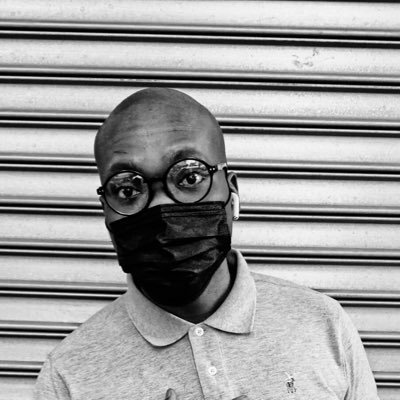 Brand Manager° Digital Marketer ° Audio Technology° Writer/ Comic content creator 26 - Elifundile (Ndoda Ndoda) Grey.. Mjita ogcwalayo am me and I am me hey 😁