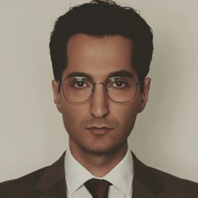 *دانش پژوه
*وکیل پایه یک دادگستری
*مسلط به نواختن ساز
*کامنت های ذیل هر توییت به منزله نظر شخصی بنده نیست لذا مسئول هیچ کامنتی نیستم.