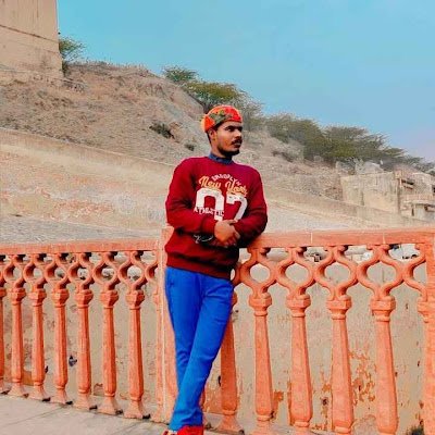 SumitSi86170509's profile picture. 