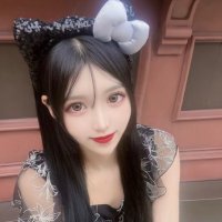 1.8m級巨人が人間と仲良くなる物語 (@tebzarasetlhako) 's Twitter Profile Photo