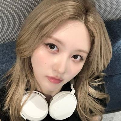 @Enhypen_members @le_sserafim | Only4 #희선 | Spicyz 🦊🐹 | ssamkura🐱🐯