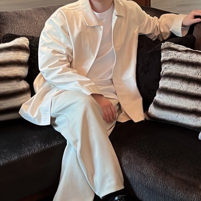 HisaTube's profile picture. 複数のYouTubeチャンネルを運営⚜️買取専門店4店舗経営⚜️