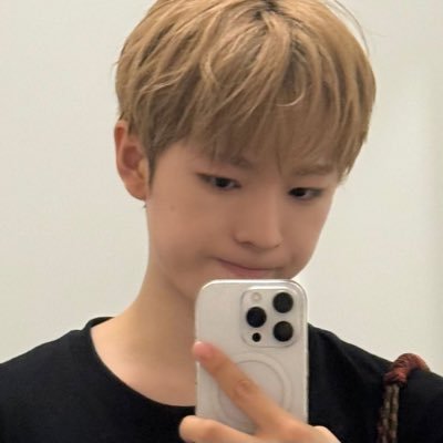 tfw u like that boy cuz he looks like a girl (๑˃̵ᴗ˂̵)☆。:ೃ࿔ ༘⋆。⋆𖦹.✧˚⋆:•ೃ࿔*:✧˚:.•༘˚:•: 🍉