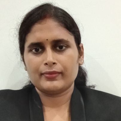 Advmeenuchauhan's profile picture. 