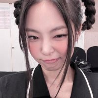 ๐ญ๐๐พ๐
๐
๐บ. (@ezllaaa) 's Twitter Profile