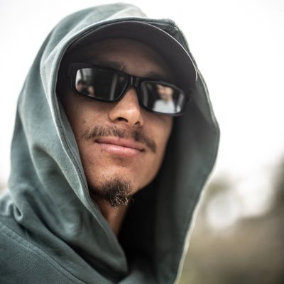 dsversiqn's profile picture. she was your girl, you showed her the world