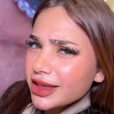 انا سيسو عمري ٢٣ سالب ديوث مطيع خاضع كلب خنيث محتاج فحل مسيطر أو فحله مسيطره تفشخني كام أو اصور الى بتطلبو مشتهي انذل انا وماما واختي وخطيبتي وعندي فيديوهات