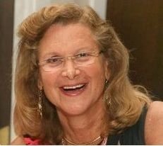 Read My Story at https://t.co/dleE674Dap. I'm Connie, the First Female Scout in NFL @nyjets, #MamaJet, @ohiostate Grad, Mediocre Secretary #ForeverAJet
