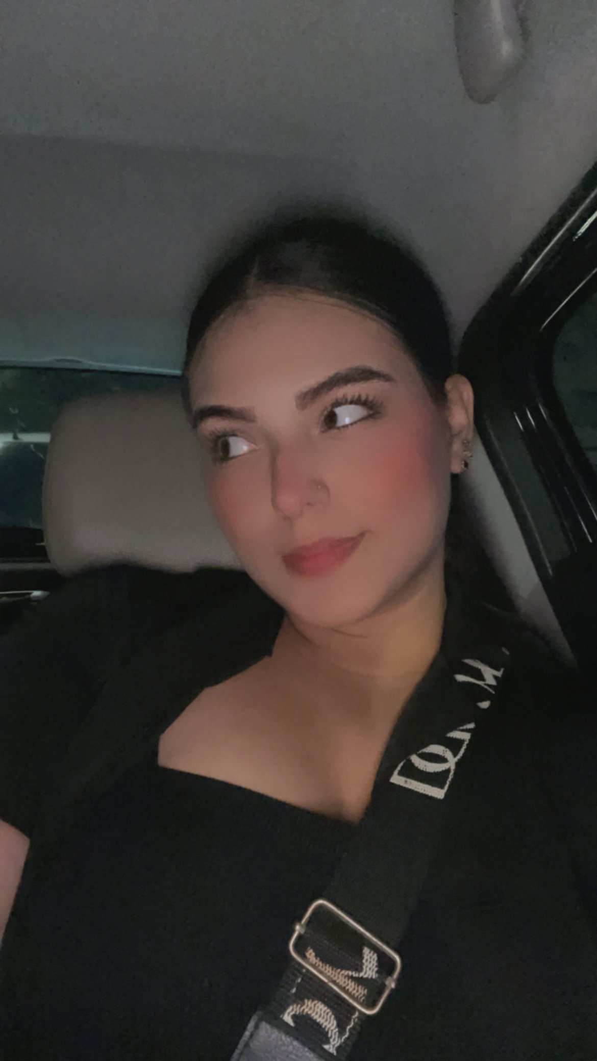 Follow me.🥰 I'll send you the latest photos and videos via DM..🔞
Want to experience the thrill of flirting?😘 Feel free to chat with me anytim💯