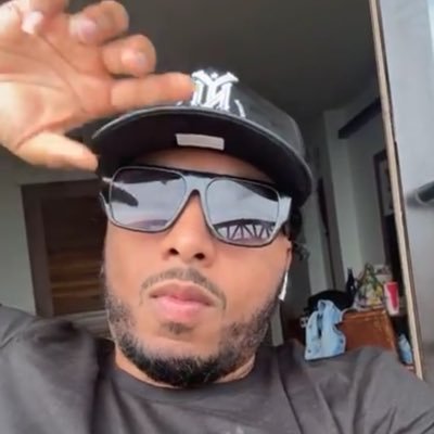 IcebergVnote's profile picture. last page deleted (mls legal studies)