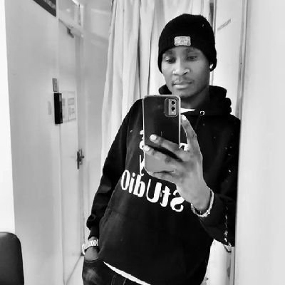 ⛑️⛑️💊 prof 🚑medic
football enthusiast
COYG🤜🤛
arsenal deep down my veins