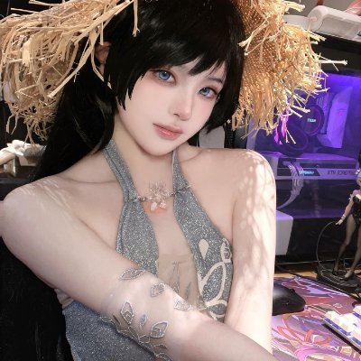 解锁1v1视频看我自慰| 定制色色视频| 线下约会| 聊天提供情绪价值不冷场| 已过大叔、日理万姬认证| 希望你有眼光也会发财