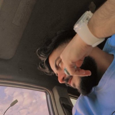 انسان عادي جداً ،