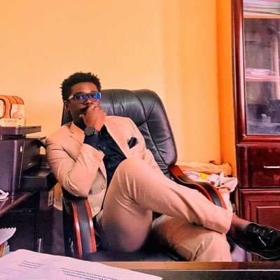 Founder IRESADE🇨🇲🇫🇷/MIPAD class of 2023🏆 / Best African Health Economist 2019, 22 🏆🏆/ Chevalier de l'ordre de la valeur🎖️/ 35 Réussite du🇨🇲 -35 ans🏆