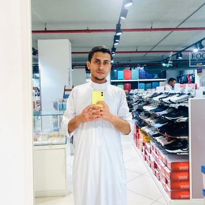 متنقلاً من الأمل إلى اليأس ومن اليأس إلى الأمل بغير إنقطاع.