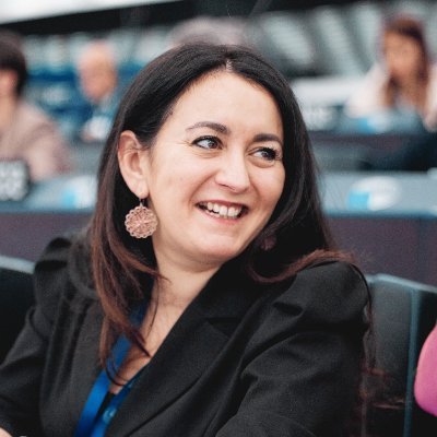 Eurodéputée tout-terrain. Contre les plateformes et leur monde. Pour l’honneur des travailleurs et pour un monde meilleur.