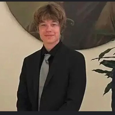 Am Saxon Musk 🪐 son of elon musk 🇺🇸, the ceo of X,Tesla Space x and other companies
