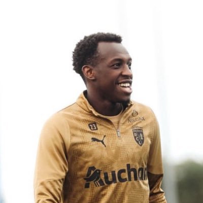 Ultidude1's profile picture. Saud Abdulhamid is the fucking goat and is better than any other Asian defenders 🗣️🔥🙏🏼💯🇸🇦🇸🇦🇸🇦