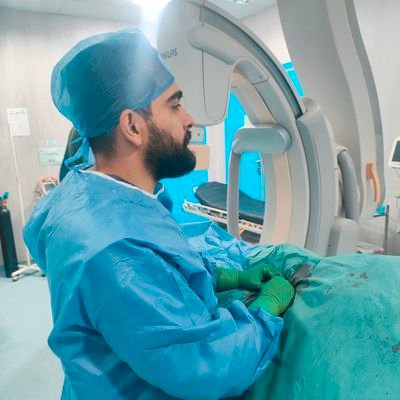 Vascular surgeon 🩸
Kasr Al ainy 🏥❤️