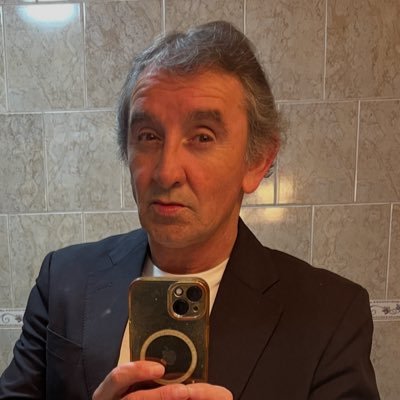 yiyeelamoroso's profile picture. 🇨🇱💕🇧🇴Diplomado gestión seguridad privada,Dios 🙏Anticomunista,no a las injusticias;Las cosas x su nombre,libros, escritura ✍️ melomano, 🚴‍♀️,fotografía