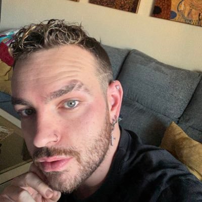 SamosDani's profile picture. Grx.