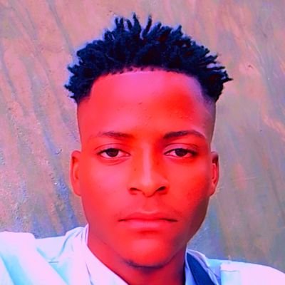 My name is Ayol livinus AKA irede gold
Am an upcoming music artists