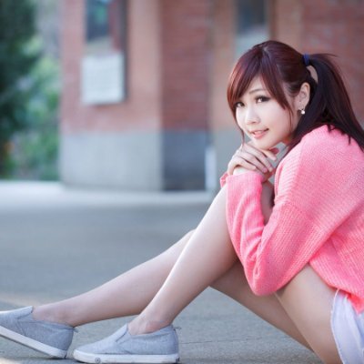 RuecaConi's profile picture. Dancing to the rhythm of 'Channeling vibes to create wonder ✨ | Curated with purpose'