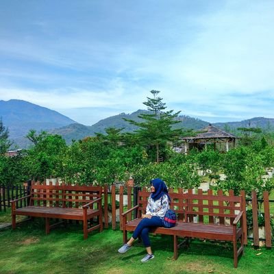 DinaaPutrii's profile picture. 