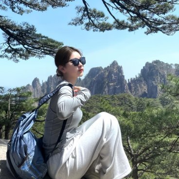 OmveerS98263705's profile picture. 