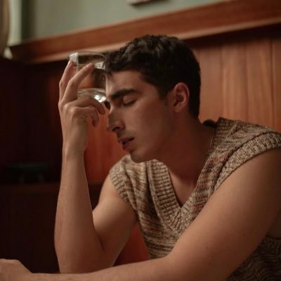 Noemoligle13864's profile picture. Una persona que ve #AFHS pero no comenta nada, Multifandom