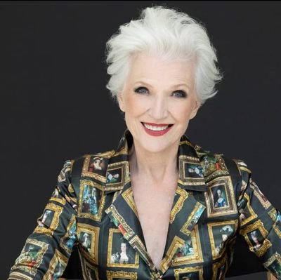 Bestselling International Author of A Woman Makes A Plan📖 Doctor of Dietetics🧑🏻🎓Supermodel😉💃🏻 #ItsGreatToBe76 Manager: anna@mayemusk.com