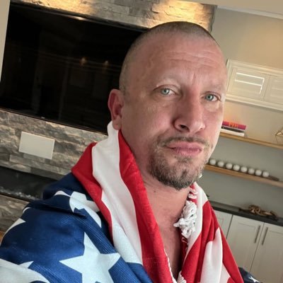 bartendersteve0's profile picture. Full-time dad, part-time superhero. Raising my world one smile at a time 😘