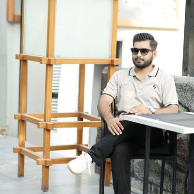 iJawadKhalid's profile picture. وہ جو خواب تھے میرے ذہن میں
نہ میں کہہ سکا، نہ میں لکھ سکا