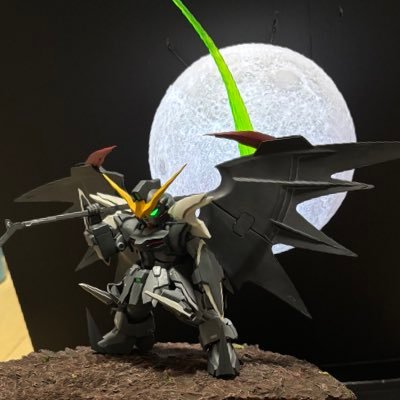 ●プラモデル、主にガンプラ●オヤジーズ●子供3人のパパ●基本子供達寝かし付けてから少し進めて寝るスタイルなので牛歩です🐮